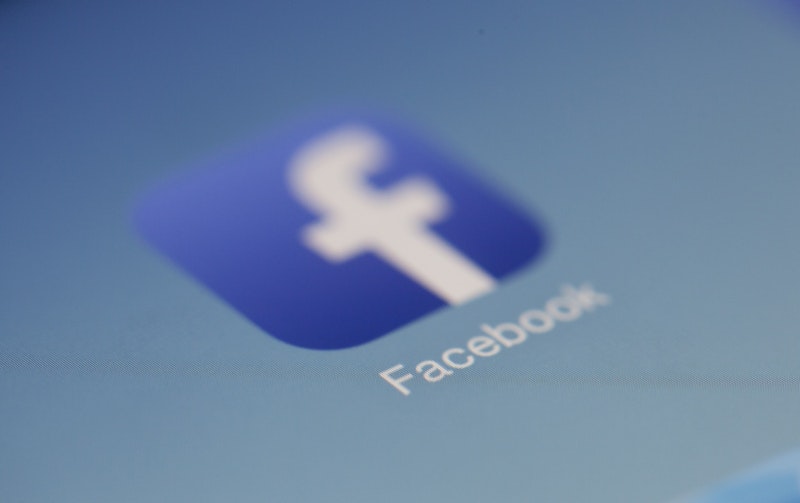 διαφημιση-στο-facebook